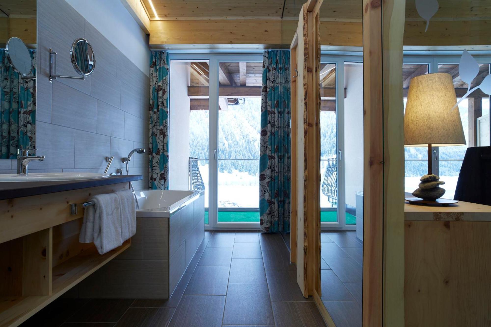 Romantik Resort & Spa Der Laterndl Hof Haldensee Exteriér fotografie
