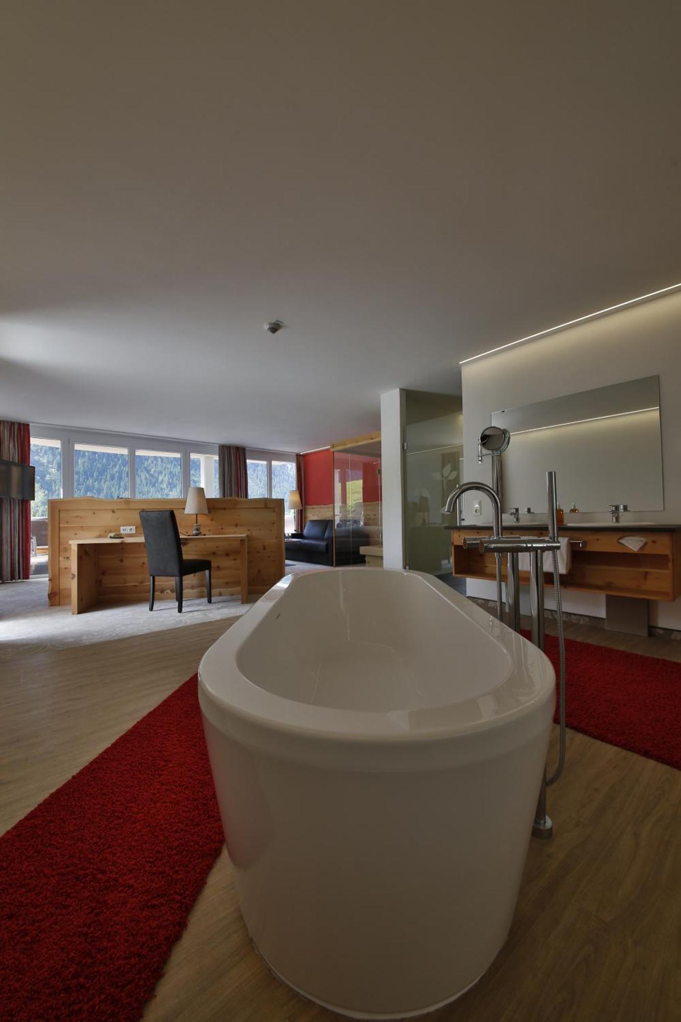 Romantik Resort & Spa Der Laterndl Hof Haldensee Pokoj fotografie