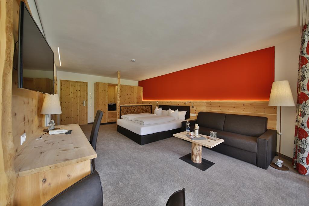 Romantik Resort & Spa Der Laterndl Hof Haldensee Exteriér fotografie
